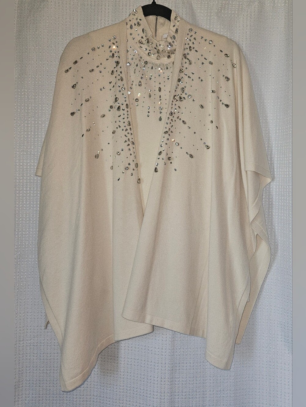 CHICO’S  DETAIL RUANA AND MATCHING TANK - Picture 2 of 11